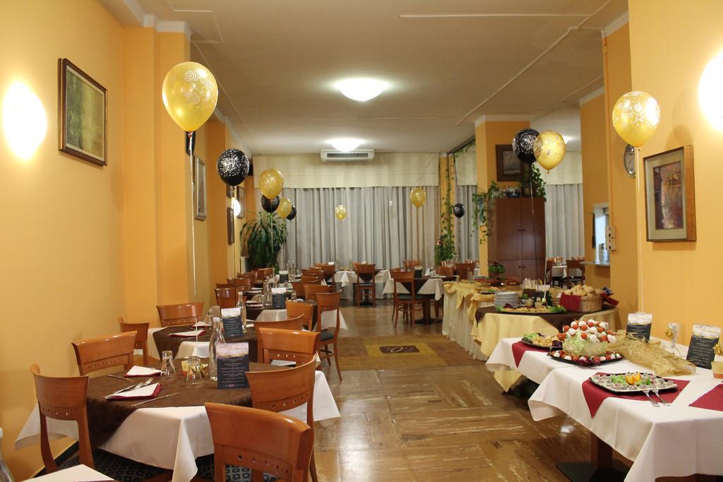 Hotel Europa 2*