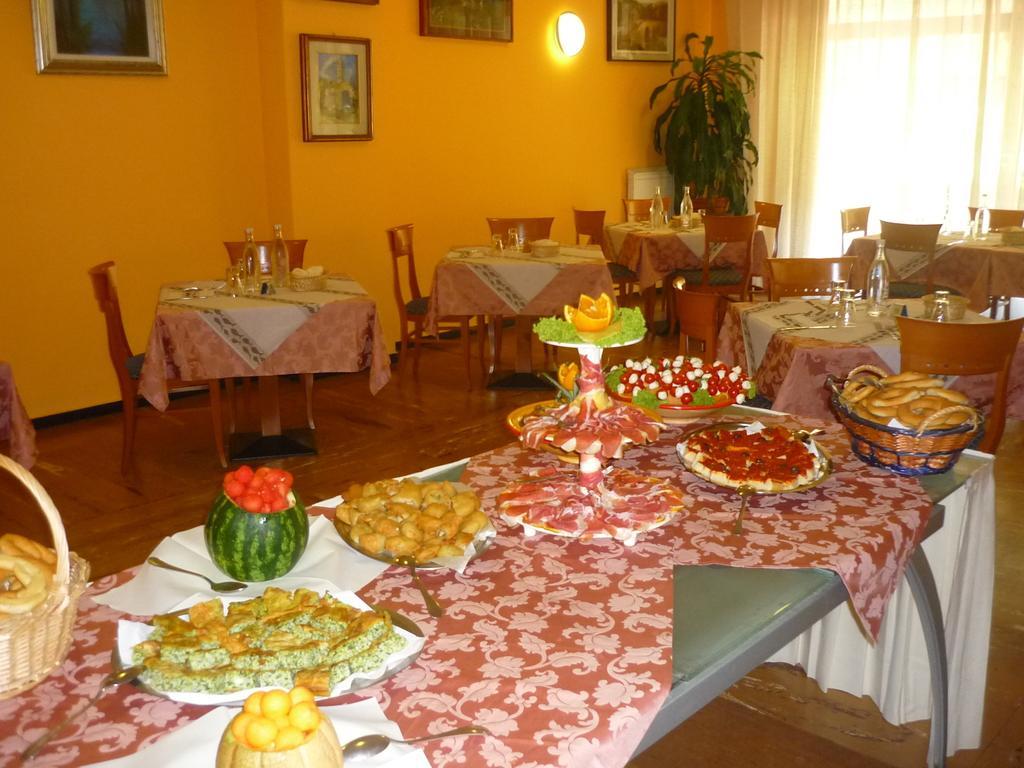 Europa Hotel 2*